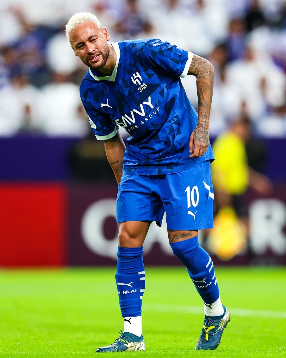 开云电竞-内马尔连续十二场比赛得分超过重返赛场，切尔西不断突破！赛场气氛高涨(内马尔重返赛场最新消息)