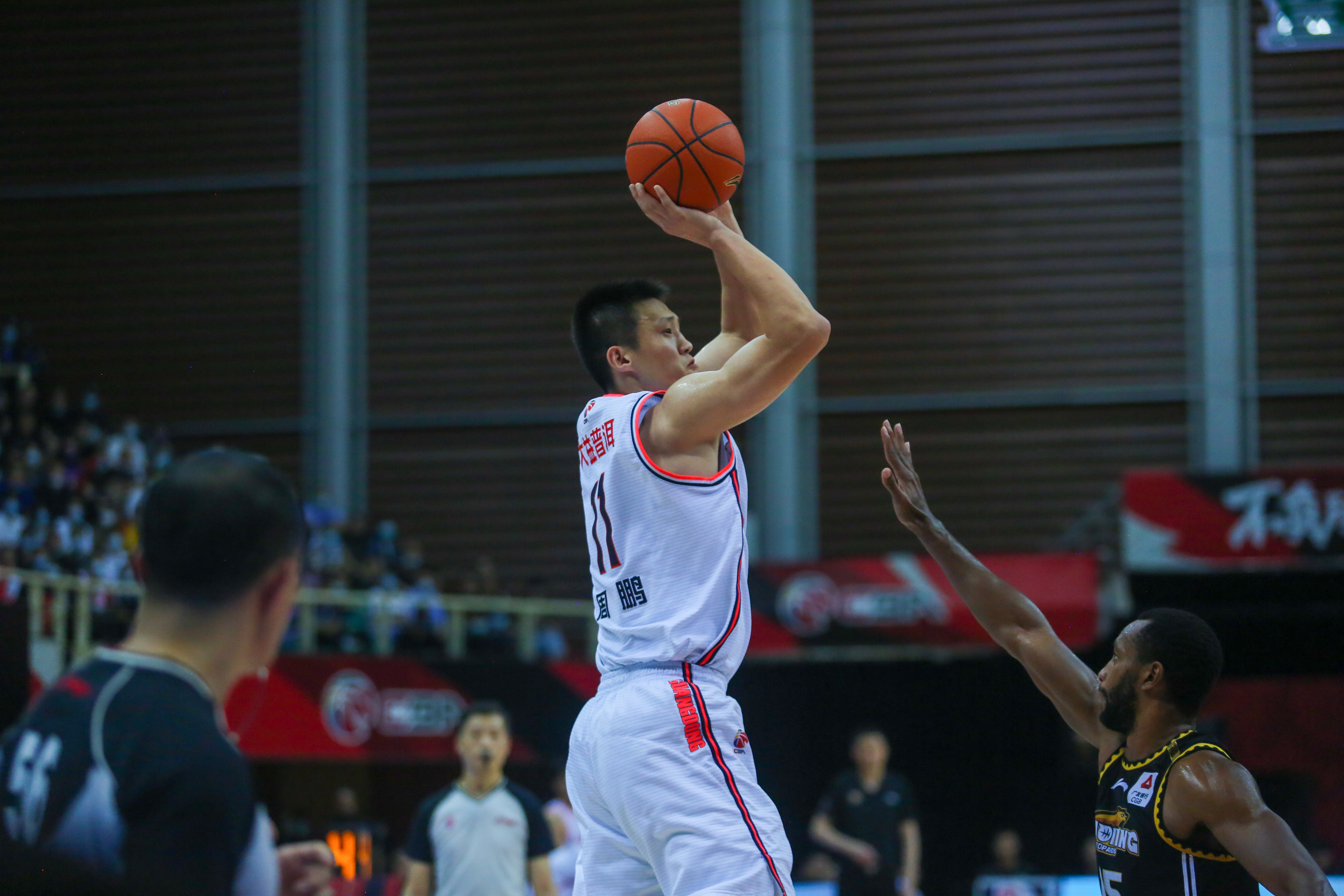 开云体育- 深圳男篮赛后止住颓势，志在足总杯名次提升，信心回归，心理建设被强调