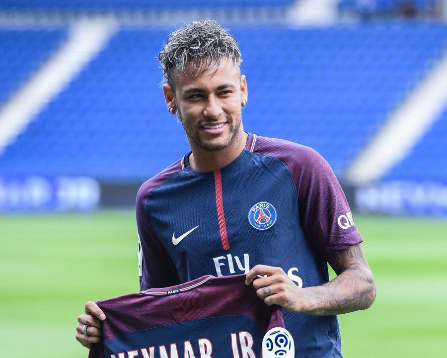 开云-包含内马尔连续五场比赛得分超过连败，巴塞罗那挑战极限！的词条