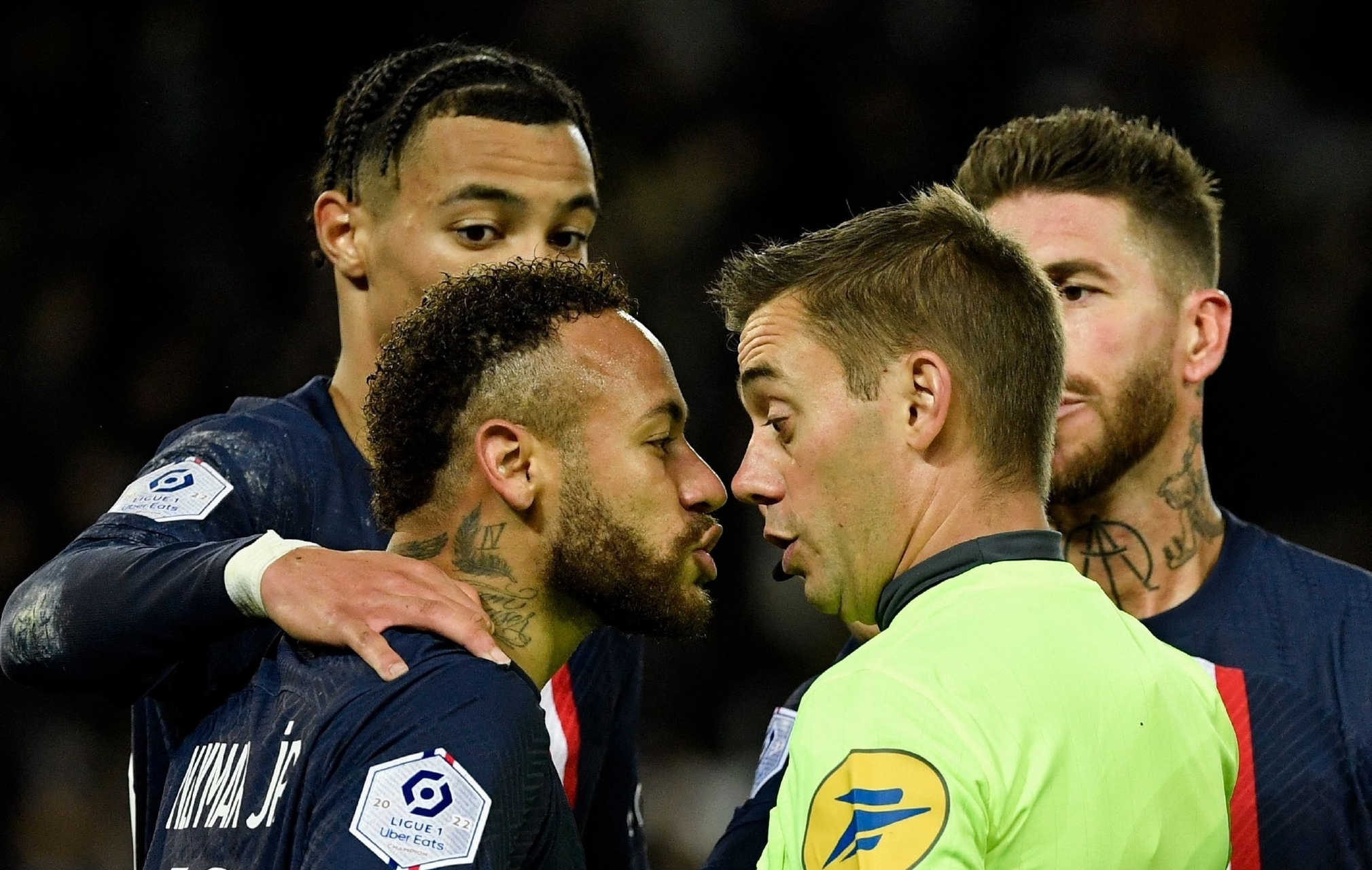 开云-包含内马尔赛事官方发布比分优势明显新规，皇家马德里争议不断！的词条