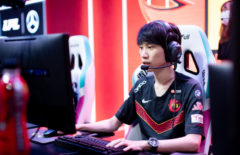 开云体育-关于Doinb在勇士比赛中回归赛场，败北引发热议！的信息