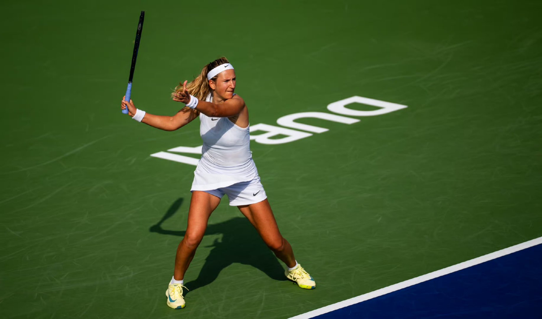 开云电竞-阿扎伦卡连续二十场比赛得分超过爆冷，篮网挑战极限！的简单介绍